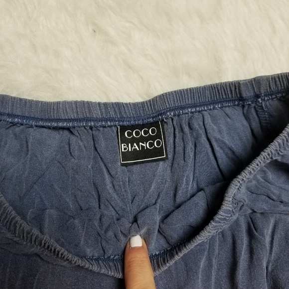 Blue chambray off the shoulder top - Picture 3 of 6